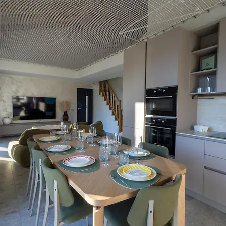 Retrait Private Design Retreat With View * Perledo